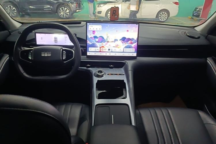 Used Geely Galaxy E5 2024 530 km Exploration+ Version Center Console