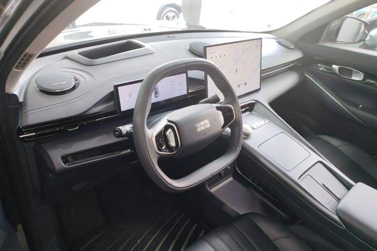 Used Geely Galaxy E5 2024 530km Starship Edition Center Console