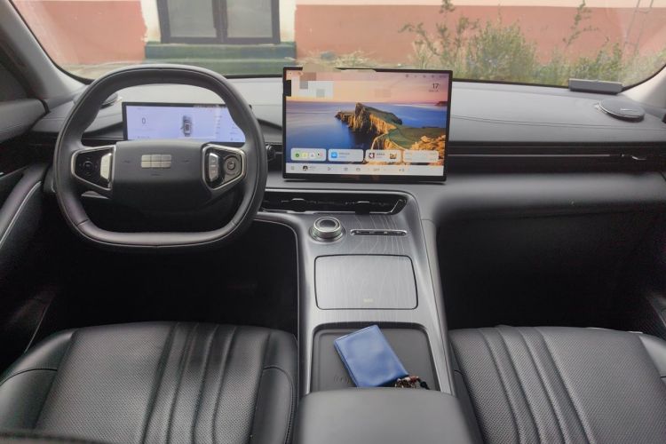 Used Geely Galaxy E5 2024 440km Exploration Version Center Console