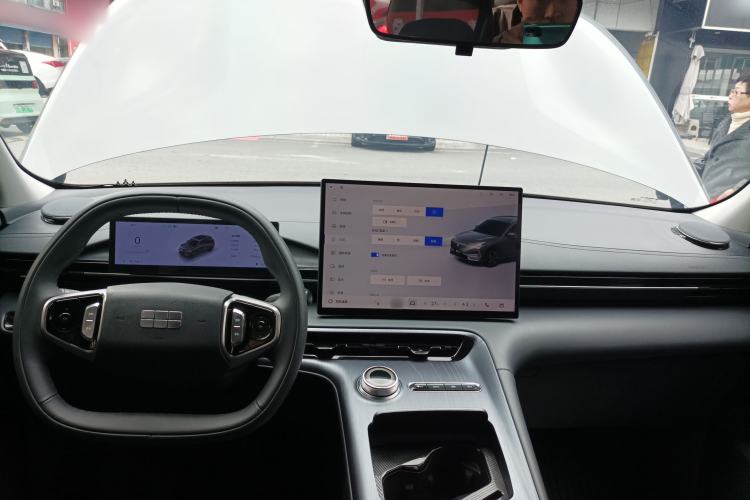 Used Geely Galaxy E5 2024 440km Launch Edition Center Console