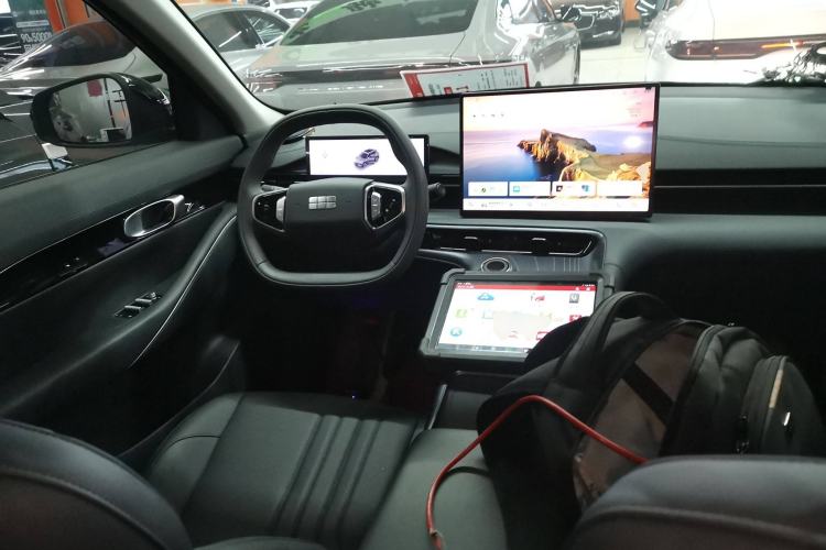 Used Geely Galaxy E5 2024 440km Launch Edition Center Console