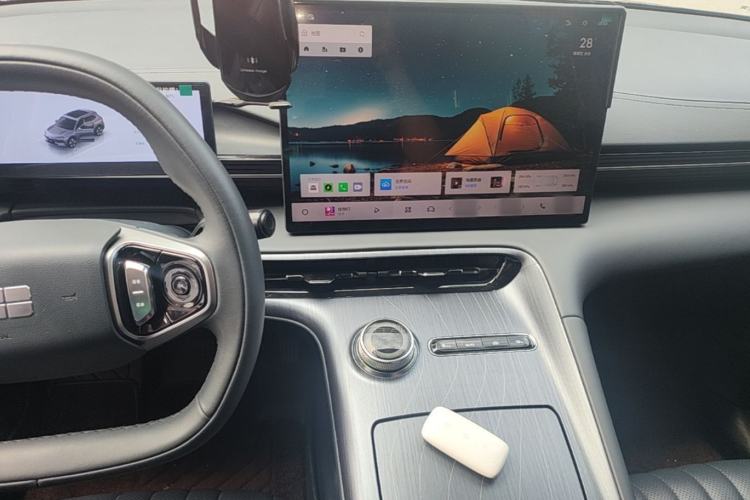Used Geely Galaxy E5 2024 440km Launch Edition Center Console