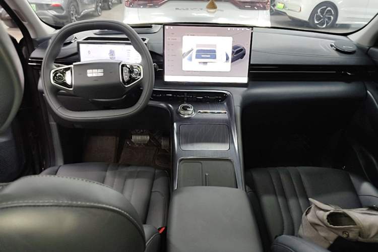 Used Geely Galaxy E5 2024 530 km Exploration+ Version Center Console