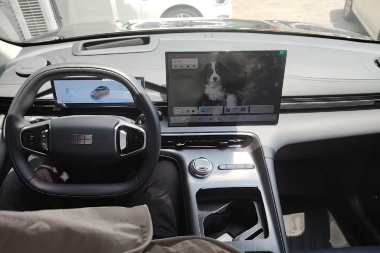 Used Geely Galaxy E5 2024 530km Starship Edition Center Console