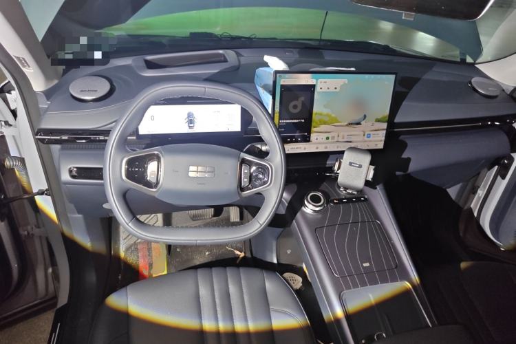 Used Geely Galaxy E5 2024 530 km Exploration+ Version Center Console