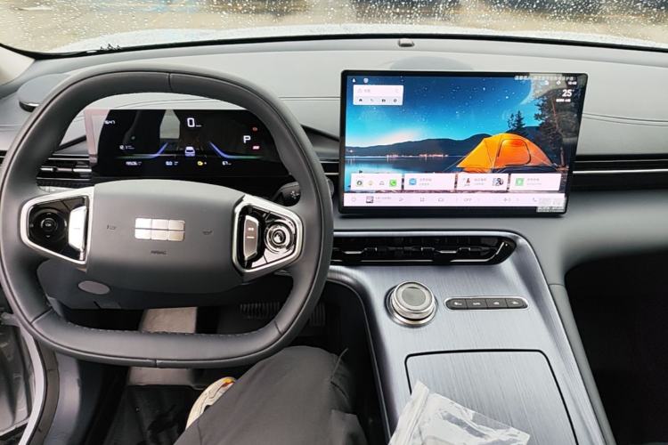 Used Geely Galaxy E5 2024 Model 530km Business Edition Center Console