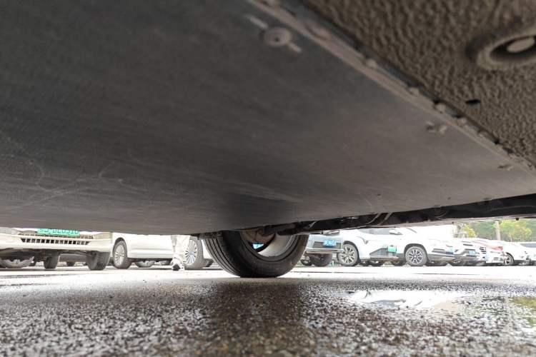 Used Geely Galaxy E5 2024 530km Long-Range Version Chassis Rear Left