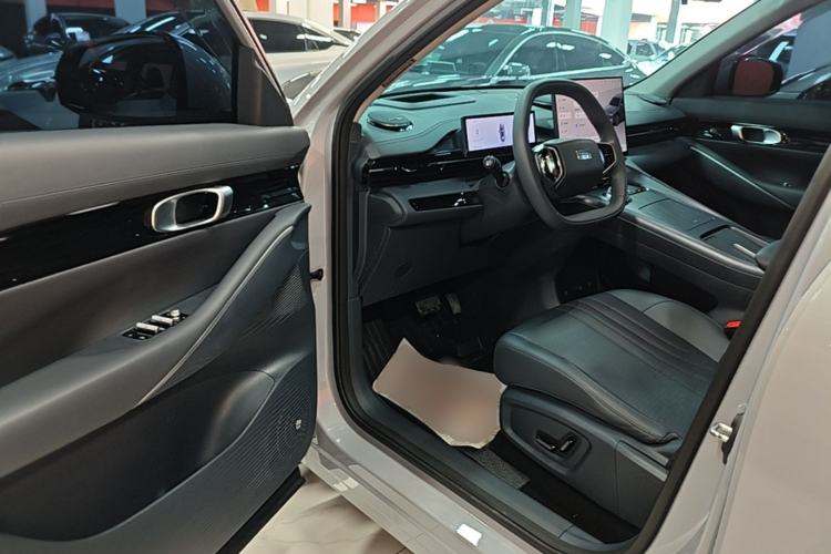Used Geely Galaxy E5 2024 530 km Exploration+ Version Driver Seat