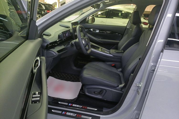 Used Geely Galaxy E5 2024 440km Launch Edition Driver Seat
