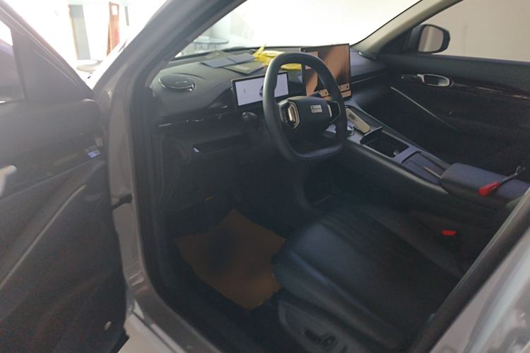 Used Geely Galaxy E5 2024 530km Long-Range Version Driver Seat