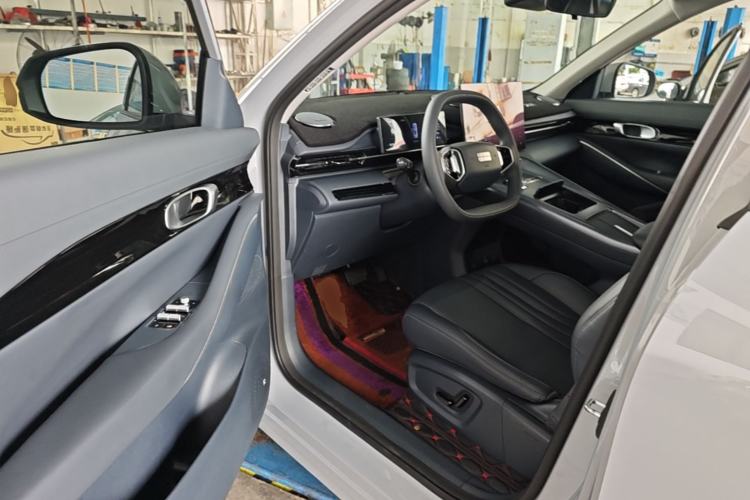 Used Geely Galaxy E5 2024 530km Long-Range Version Driver Seat