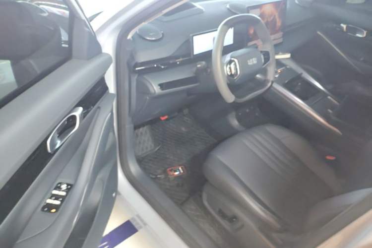 Used Geely Galaxy E5 2024 530 km Exploration+ Version Driver Seat