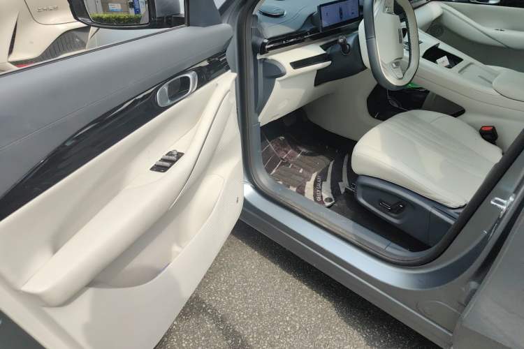 Used Geely Galaxy E5 2024 530km Starship Edition Driver Seat