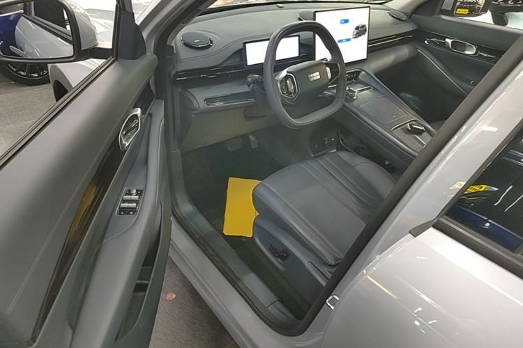 Used Geely Galaxy E5 2024 440km Exploration Version Driver Seat