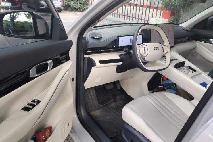 Used Geely Galaxy E5 2024 440km Launch Edition Driver Seat