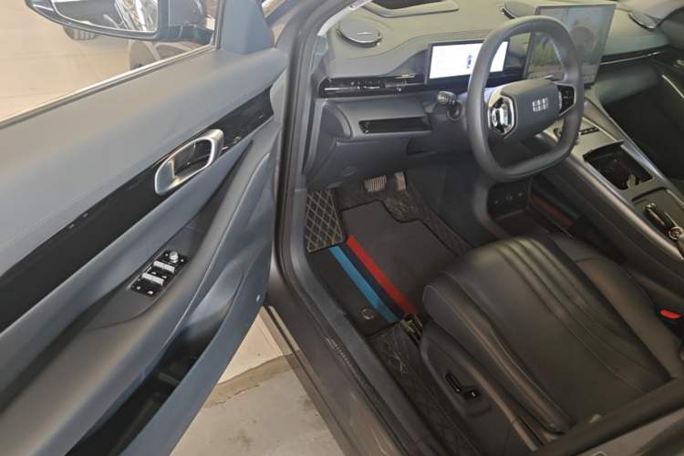 Used Geely Galaxy E5 2024 530km Starship Edition Driver Seat
