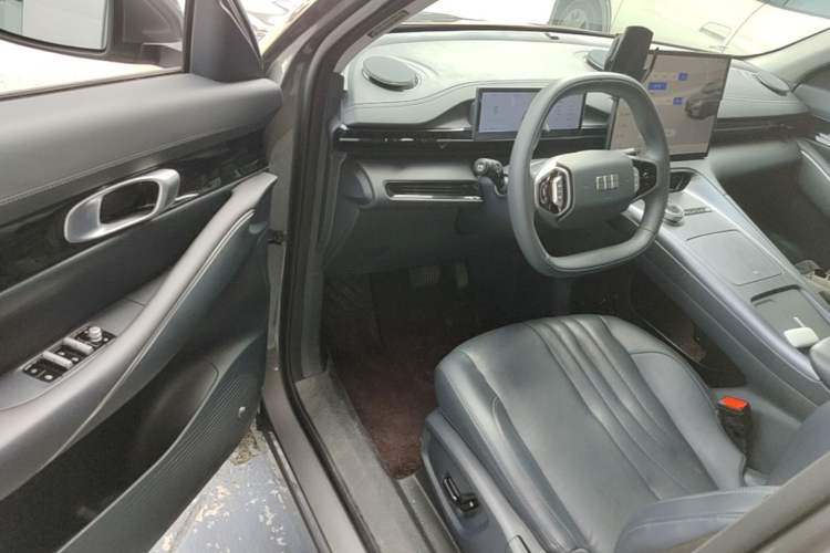 Used Geely Galaxy E5 2024 440km Launch Edition Driver Seat