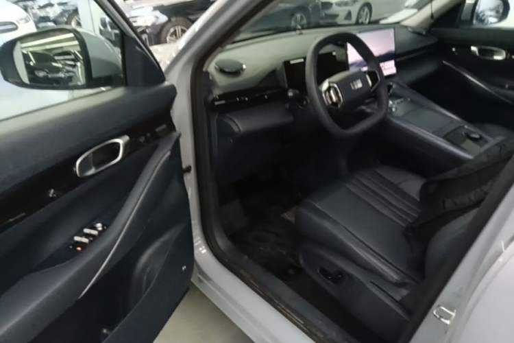 Used Geely Galaxy E5 2024 Model 530km Business Edition Driver Seat