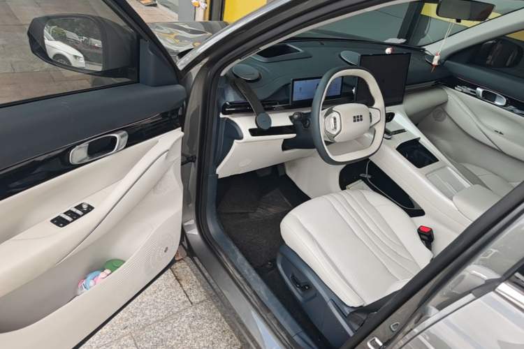 Used Geely Galaxy E5 2024 530 km Exploration+ Version Driver Seat