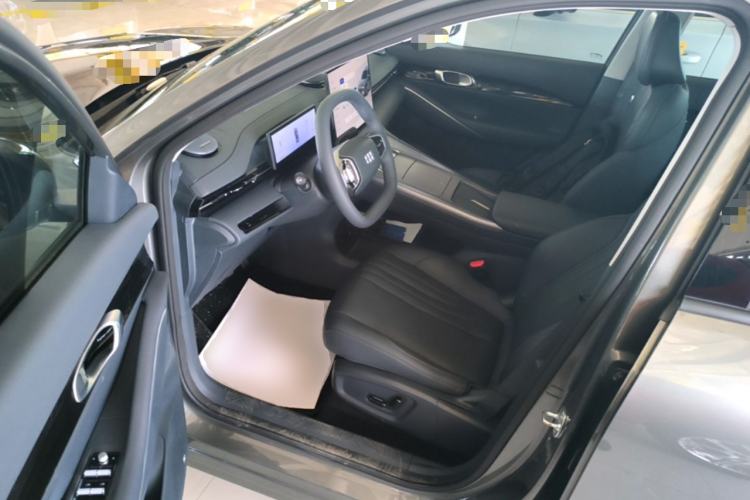 Used Geely Galaxy E5 2024 440km Exploration Version Driver Seat