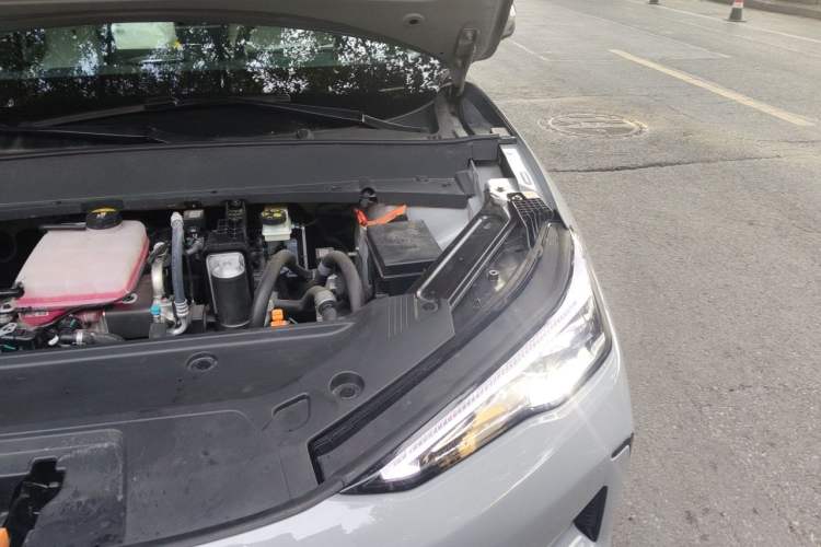 Used Geely Galaxy E5 2024 440km Launch Edition Engine Bay Left