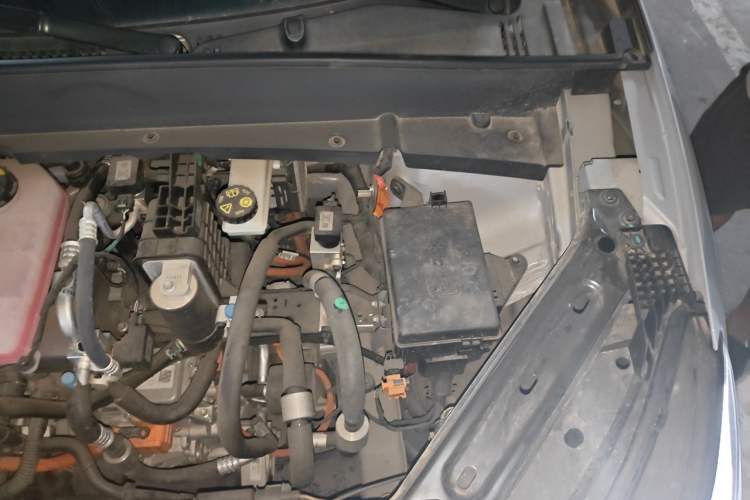 Used Geely Galaxy E5 2024 440km Exploration Version Engine Bay Left