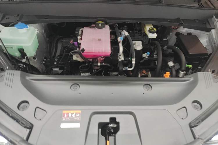 Used Geely Galaxy E5 2024 Model 530km Business Edition Engine Bay