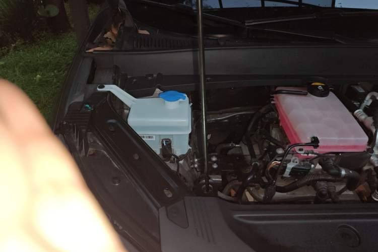 Used Geely Galaxy E5 2024 530km Long-Range Version Engine Bay Right