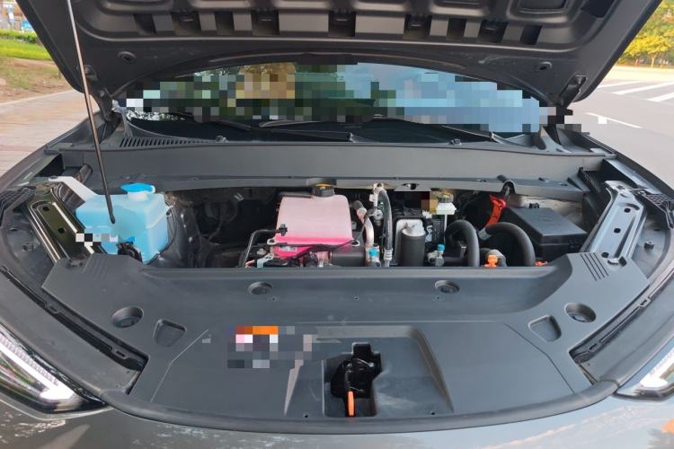 Used Geely Galaxy E5 2024 530km Long-Range Version Engine Bay