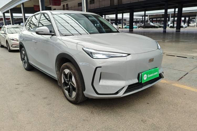 Used Geely Galaxy E5 2024 440km Launch Edition Exterior 1