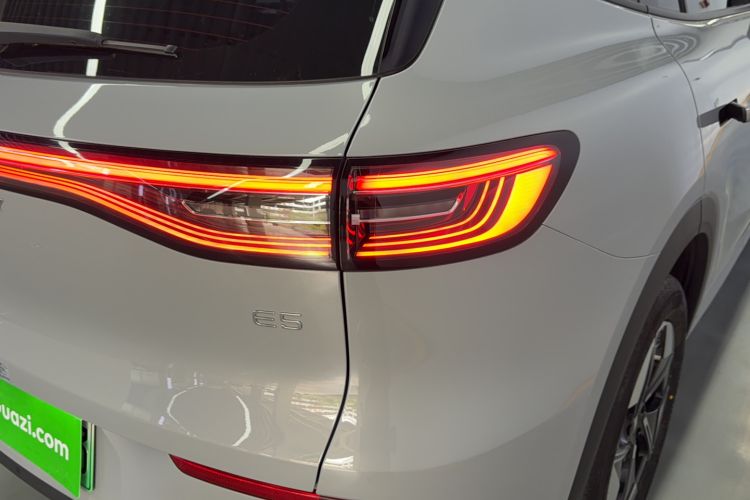 Used Geely Galaxy E5 2024 530km Long-Range Version Exterior 3