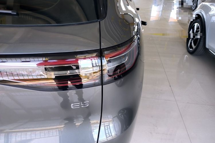 Used Geely Galaxy E5 2024 440km Exploration Version Exterior 3