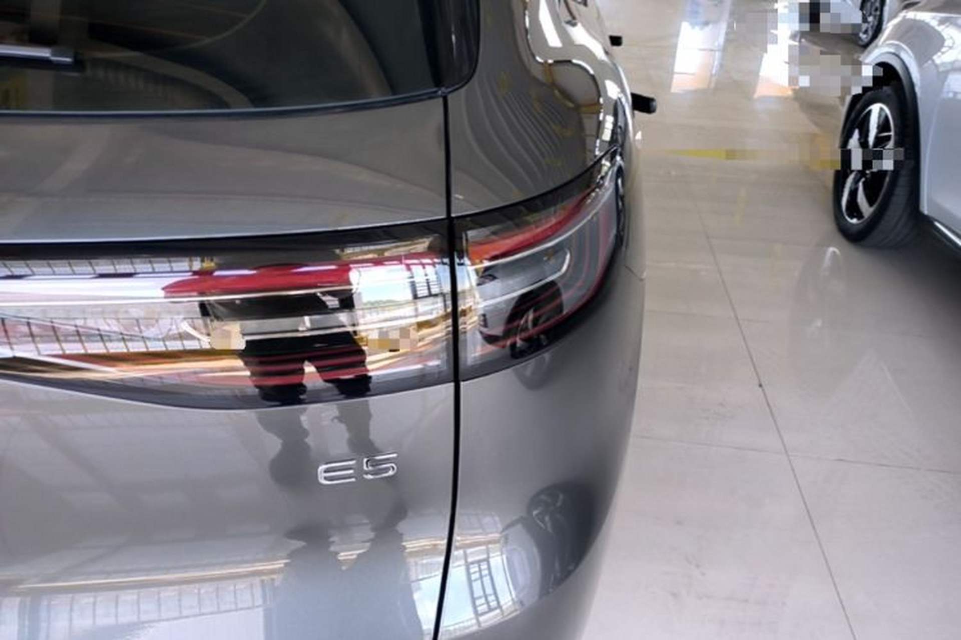 Used Geely Galaxy E5 2024 440km Exploration Version Exterior 3