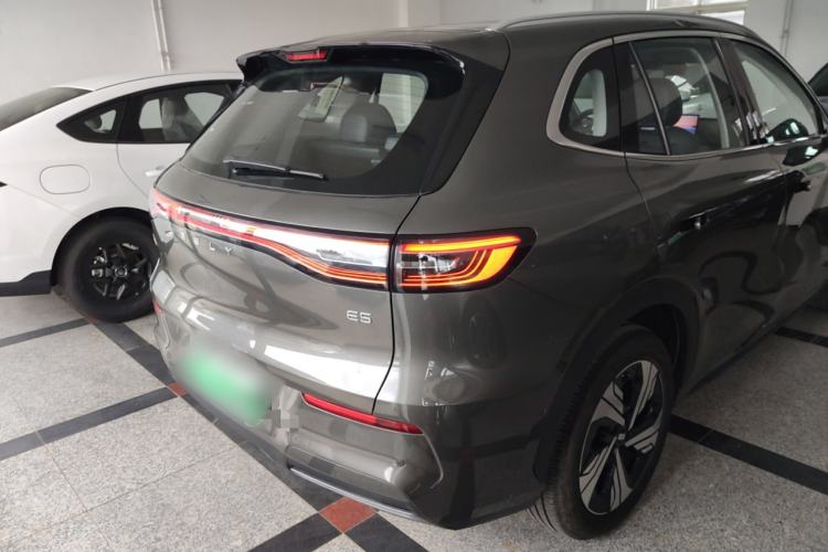 Used Geely Galaxy E5 2024 530km Starship Edition Exterior 4