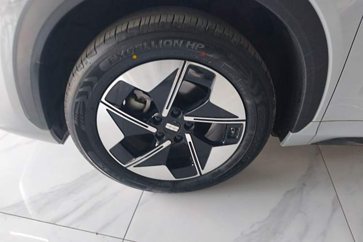Used Geely Galaxy E5 2024 530km Long-Range Version Exterior 4