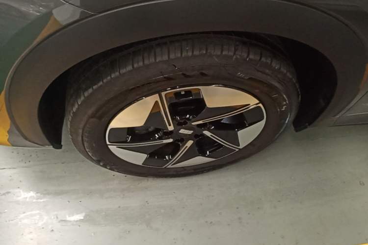 Used Geely Galaxy E5 2024 530 km Exploration+ Version Exterior 4