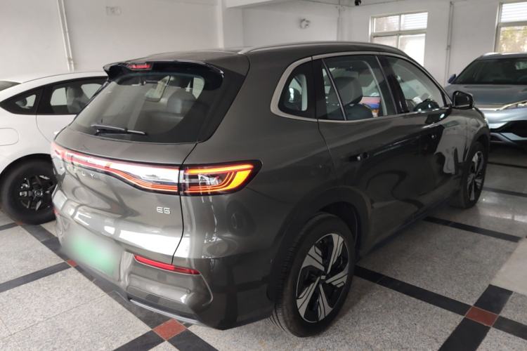 Used Geely Galaxy E5 2024 530km Starship Edition Exterior 5