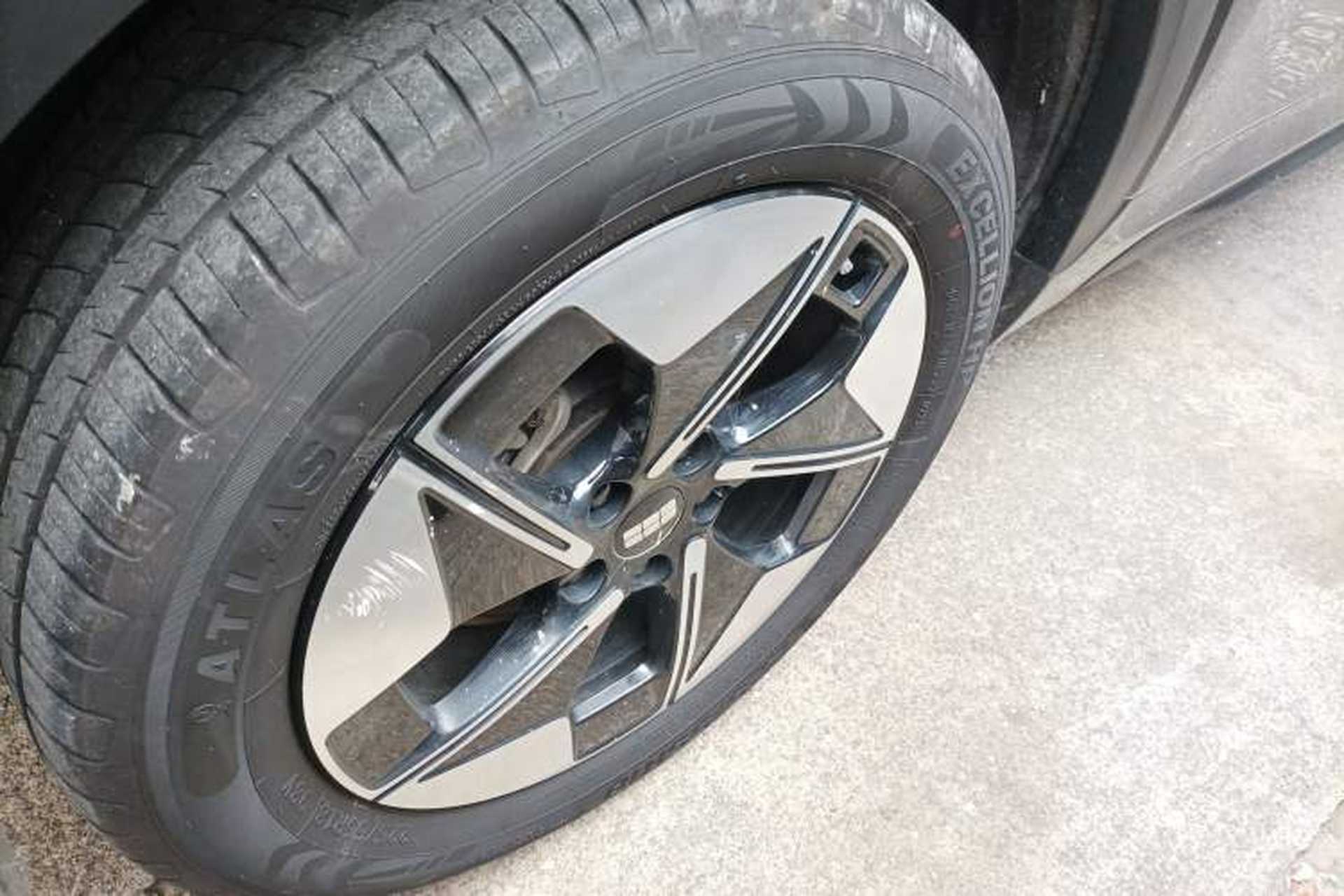 Used Geely Galaxy E5 2024 440km Launch Edition Exterior 5