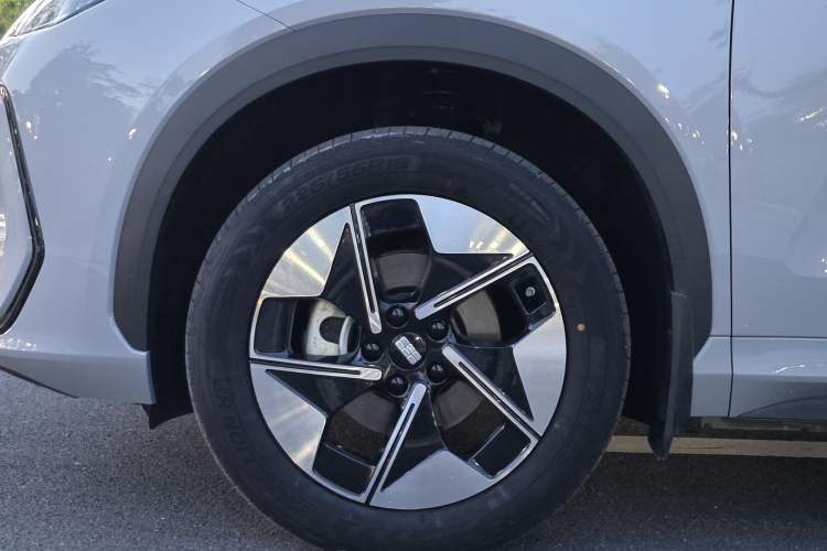Used Geely Galaxy E5 2024 440km Launch Edition Exterior 8