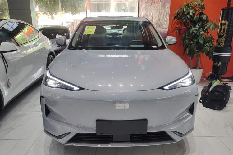 Used Geely Galaxy E5 2024 Model 530km Business Edition Front