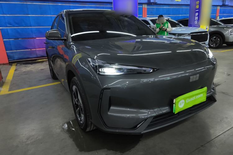 Used Geely Galaxy E5 2024 530km Long-Range Version Front Right 45 Deg