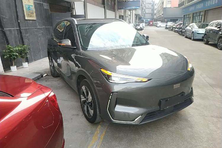 Used Geely Galaxy E5 2024 530km Starship Edition Front Right 45 Deg