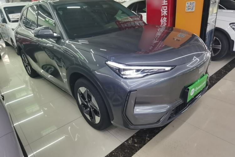 Used Geely Galaxy E5 2024 440km Exploration Version Front Right 45 Deg