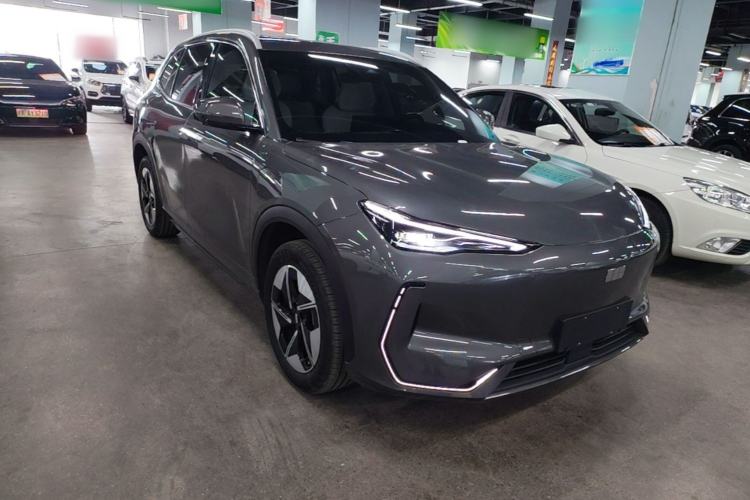 Used Geely Galaxy E5 2024 530 km Exploration+ Version Front Right 45 Deg