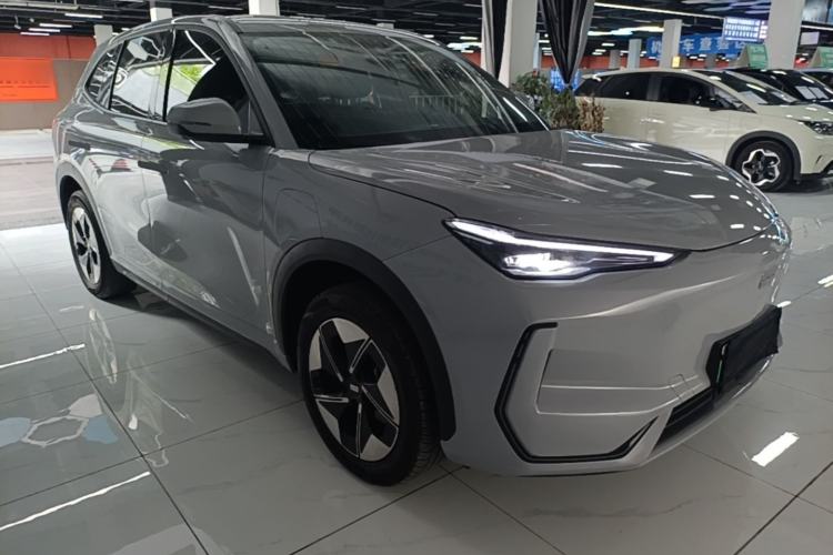Used Geely Galaxy E5 2024 440km Launch Edition Front Right 45 Deg
