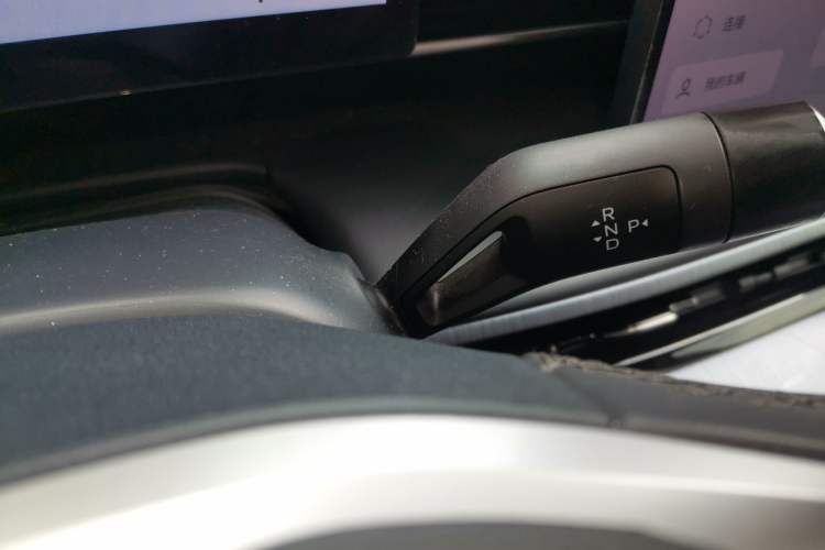 Used Geely Galaxy E5 2024 440km Exploration Version Gear Lever