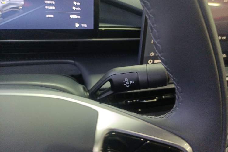Used Geely Galaxy E5 2024 440km Launch Edition Gear Lever