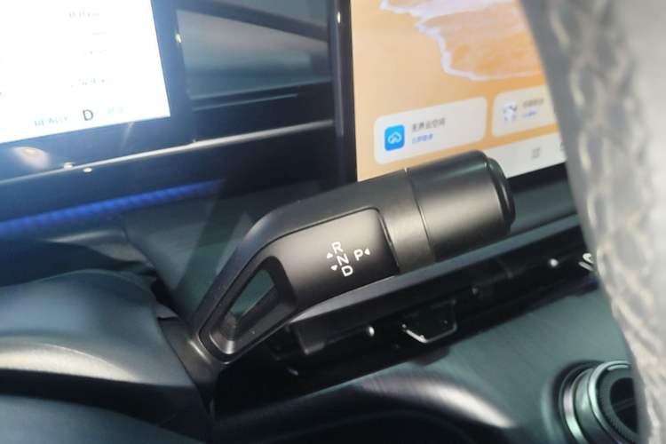 Used Geely Galaxy E5 2024 530km Starship Edition Gear Lever