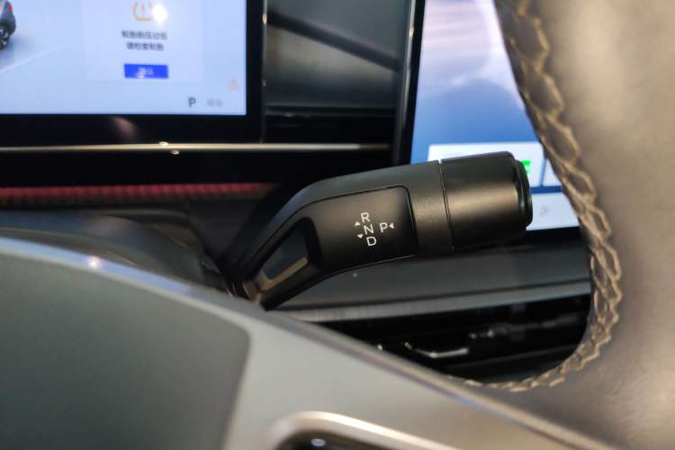 Used Geely Galaxy E5 2024 530km Starship Edition Gear Lever