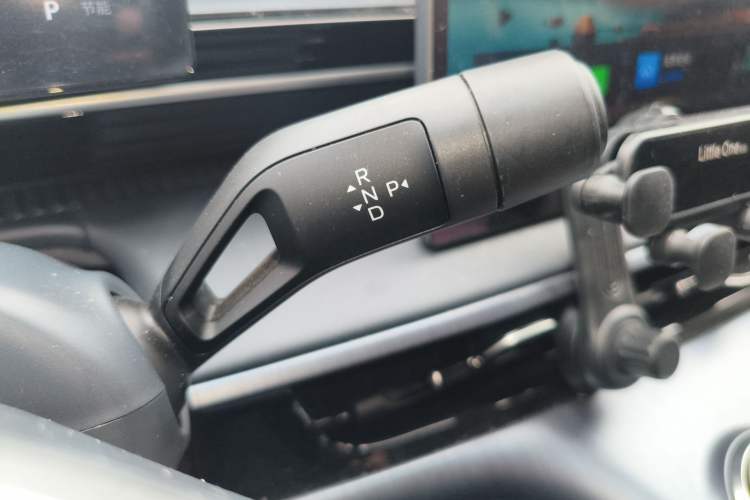 Used Geely Galaxy E5 2024 440km Launch Edition Gear Lever